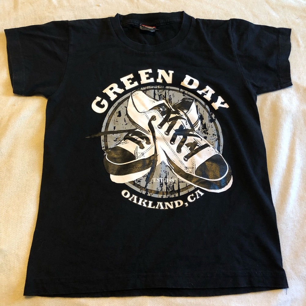 Green Day One Star band tshirt size small